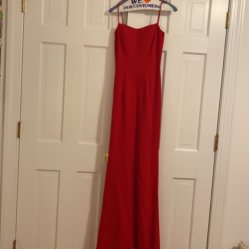 Gown - Picture 2 of 6